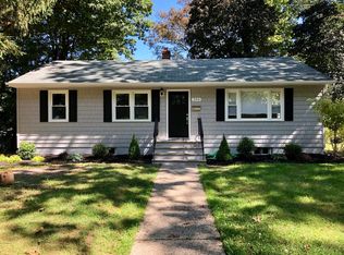 206 Oakridge Rd, Hillsdale, NJ 07642