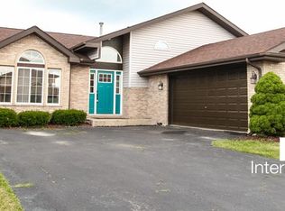 20060 Marlin Ct, Lynwood, IL 60411