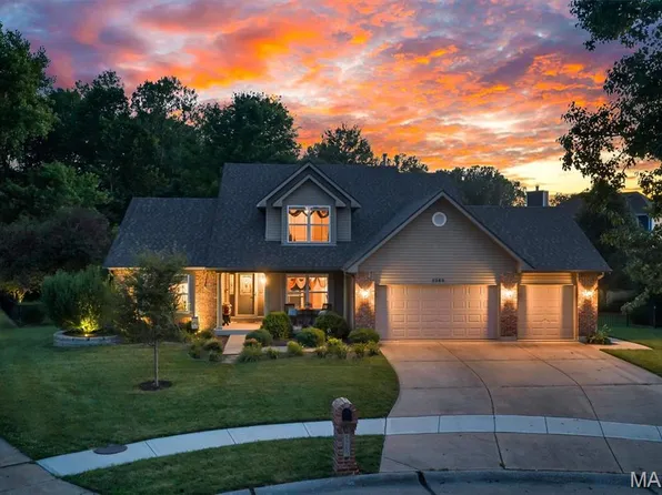 5280 Summer Cir, Imperial, MO 63052