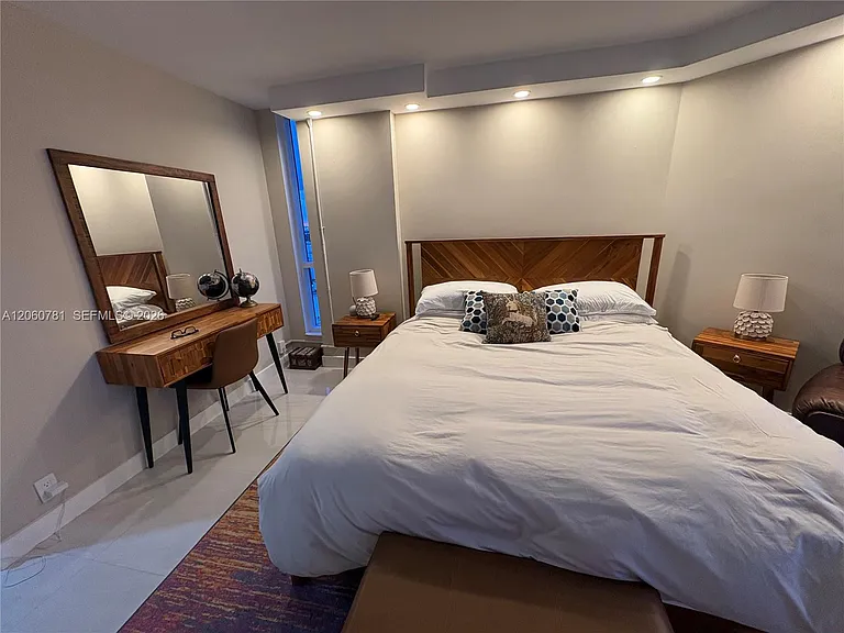 6767 Collins Ave #1701 — Photo 20