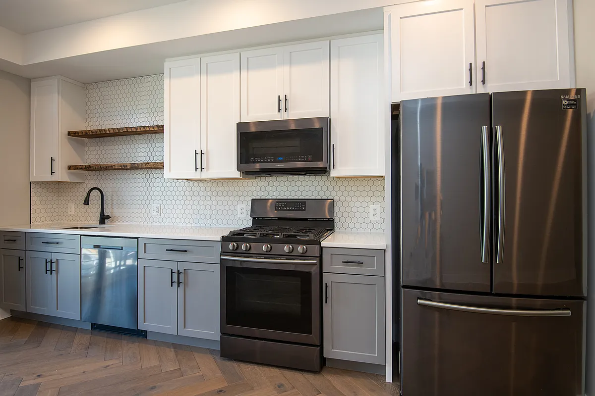Building Photo - 1457 Girard St NW #6