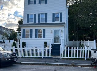 86 Arthur St, Worcester, MA 01604