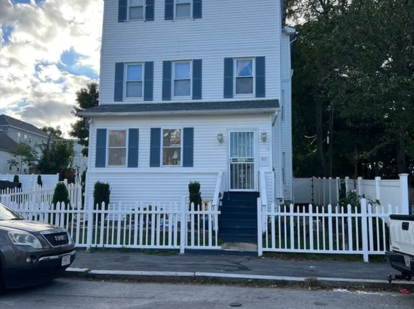 86 Arthur St, Worcester, MA 01604