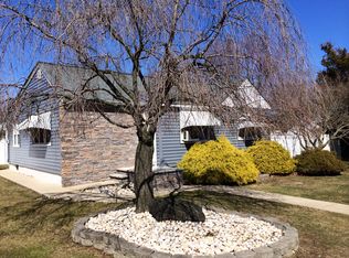 900 Malden Dr, Keyport, NJ