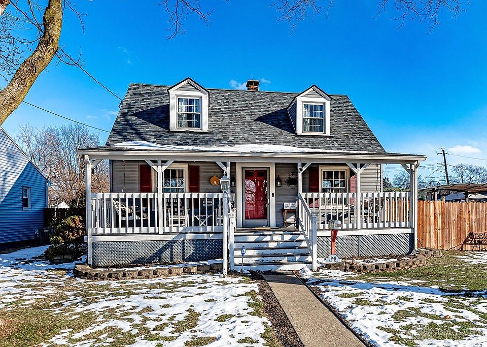 1st image of 1611 Park Dr