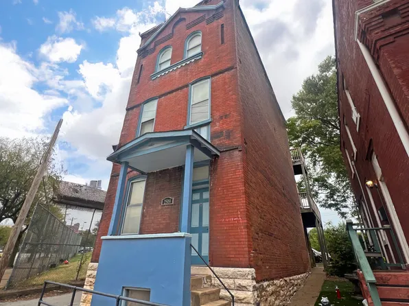 2519 S 9th St #B, Saint Louis, MO 63104