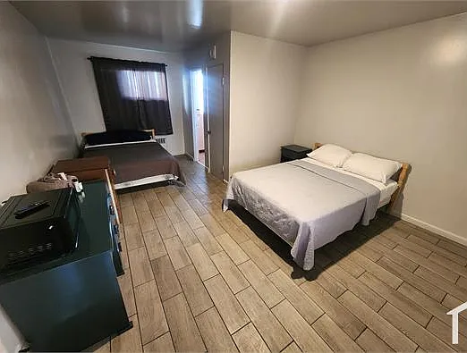 1 bed, 450 sqft, $1,658 — Photo 4