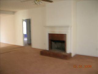 4th image of 552 Harris Dr