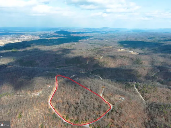 44 Bluffs On The Potomac, Fort Ashby, WV 26719