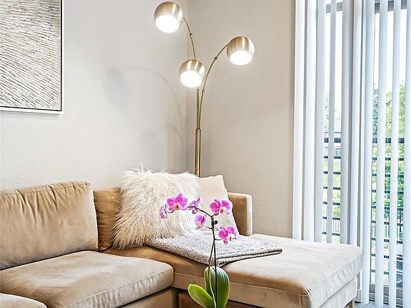 4th image of 155 S Monaco Parkway #212