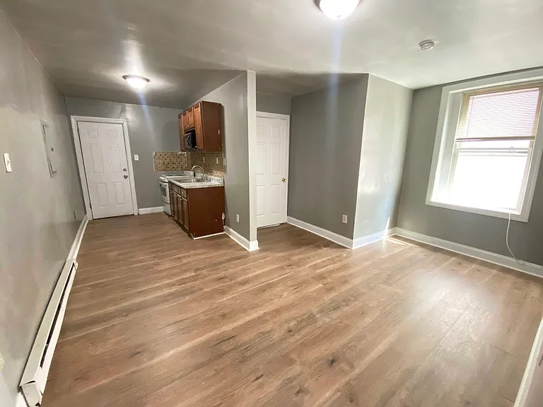 1934 W Ontario St #2REAR — Photo 2