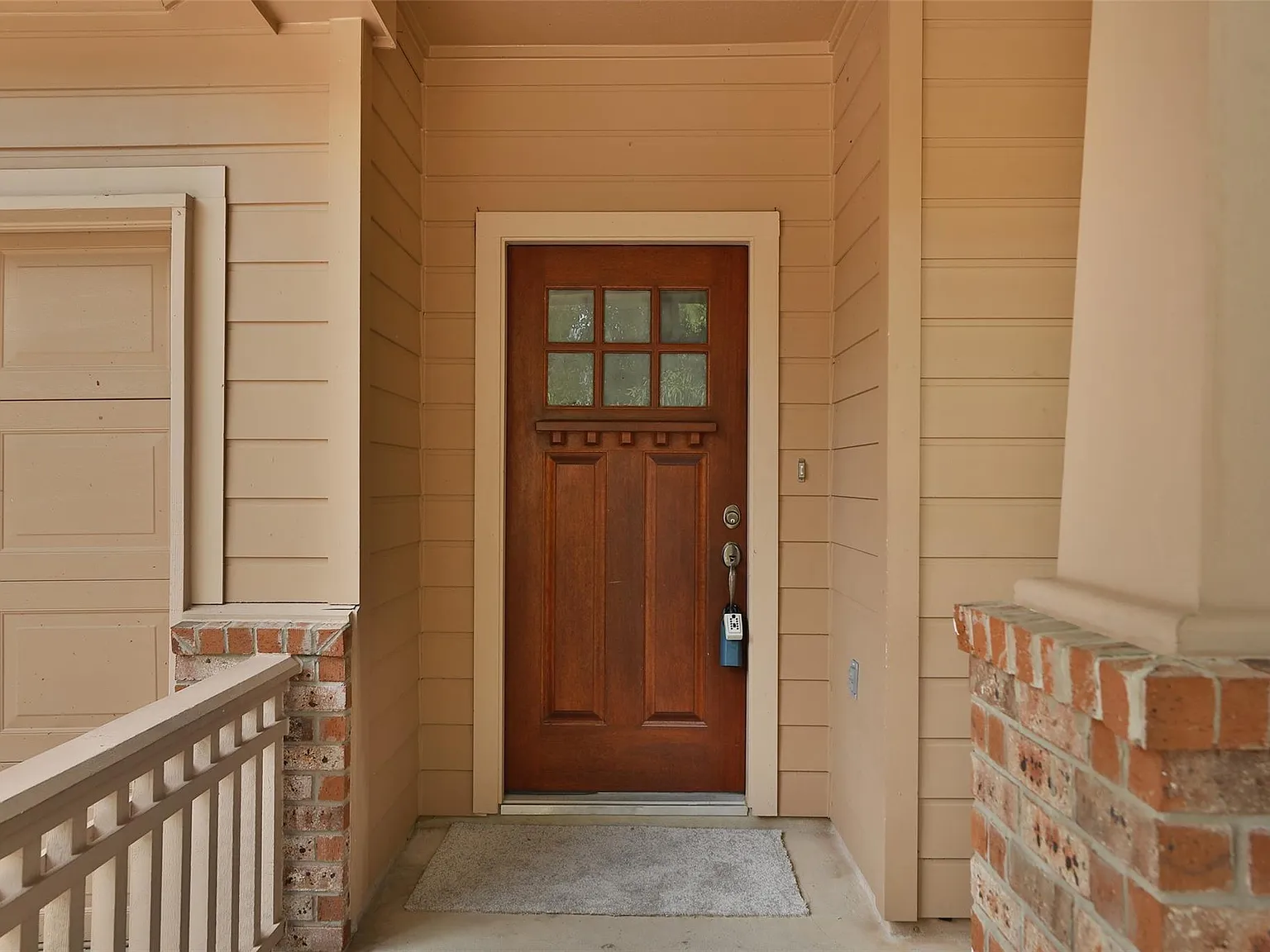 3 bed, 2.5 bath, 2143 sqft, $2,700 — Photo 3