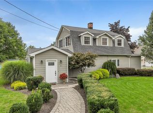 2 Monroe St, Monroe, NY 10950