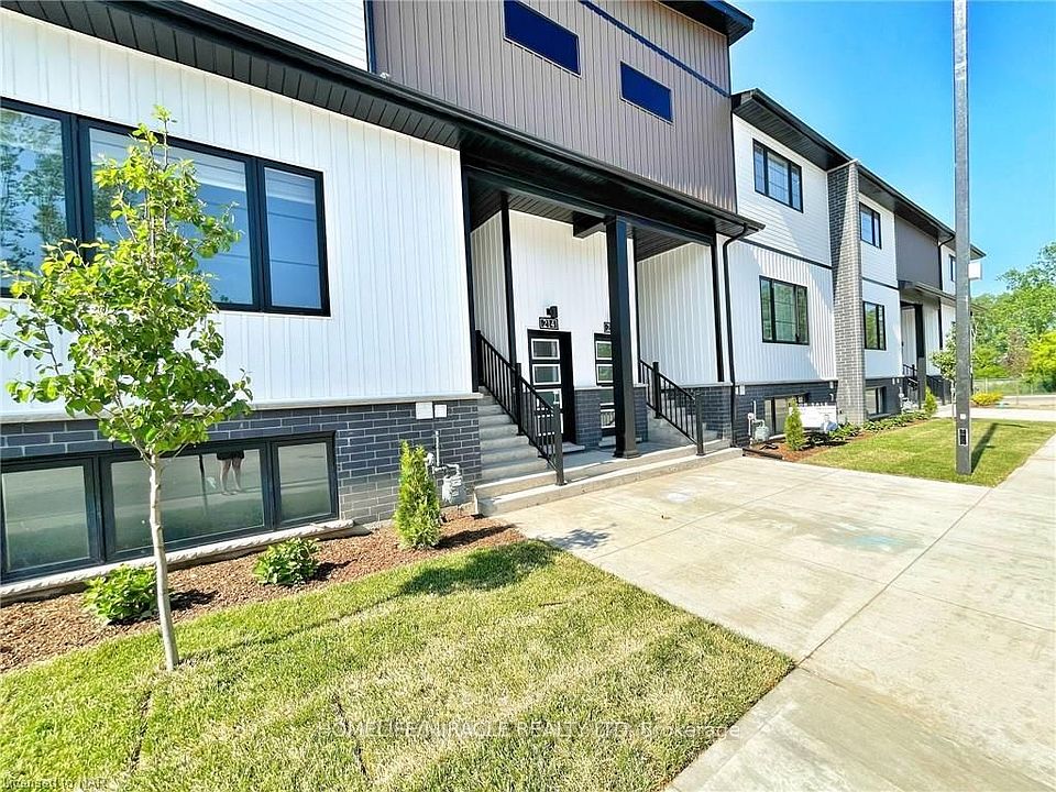 1st image of 4263 4th Ave #411