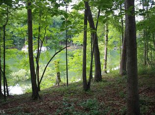 313 Kimberly Dr, Martin, GA 30557