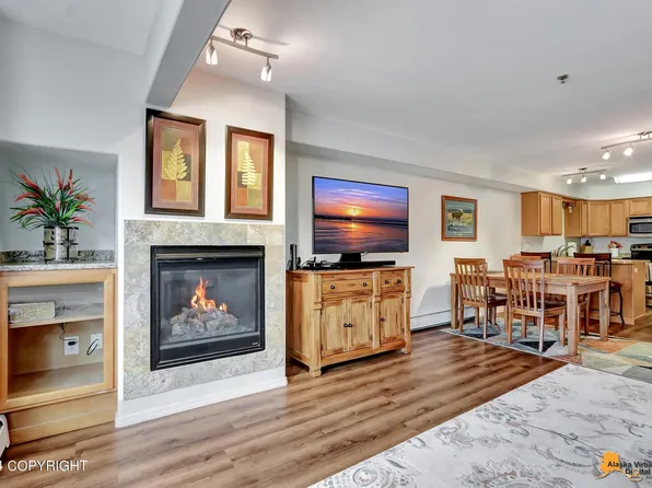 11324 Discovery View Dr APT 103B, Anchorage, AK 99515