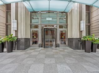 512 N McClurg Ct APT 501, Chicago, IL 60611