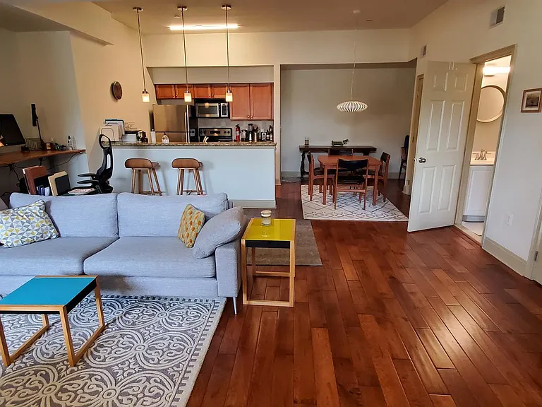 1 Academy Cir #311 — Photo 3