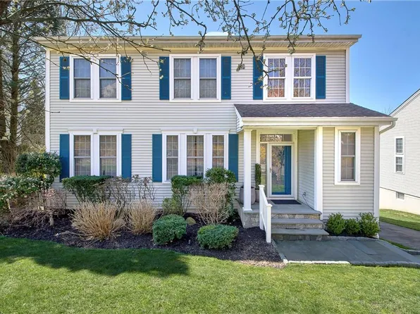 15 Fellowship Lane, Rye Brook, NY 10573