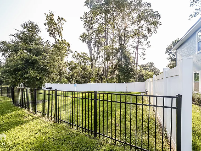 12714 Camden Crossing Dr — Photo 23