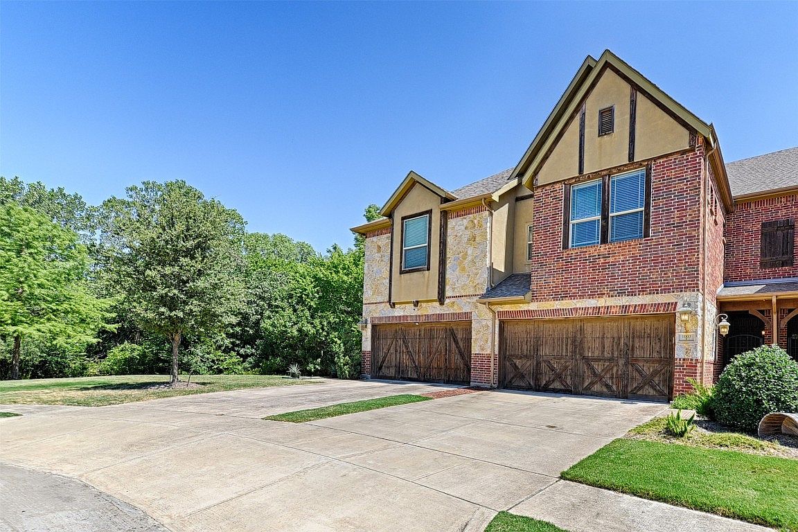 1003 Brook Hollow Dr, Euless, TX 76039 Zillow