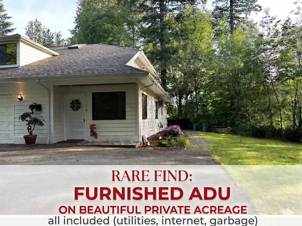 375 Mount Olympus Dr NW, Issaquah, WA 98027