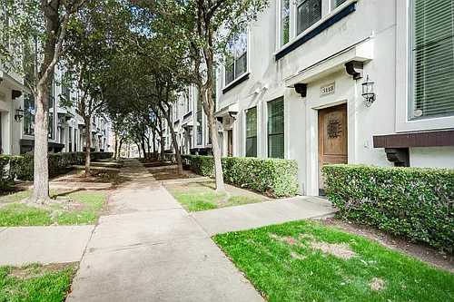 3118 Carmel St Photo 1