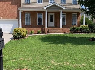 10322 Clover Ridge Ln, Knoxville, TN 37931