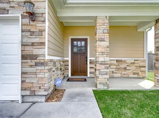 1810 Woodbend Village Dr, Houston, TX 77055