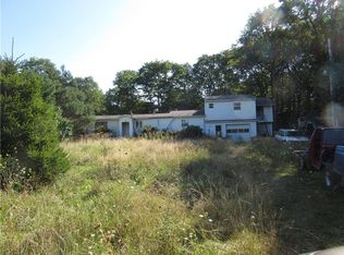 919 Summit Dr, Windber, PA 15963