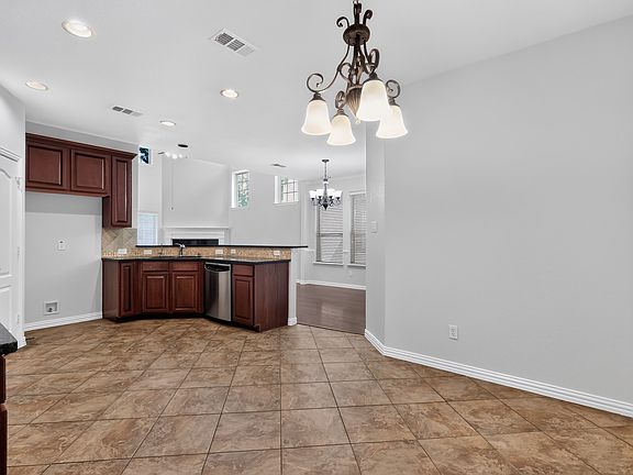 4th image of 4348 Kestrel Way