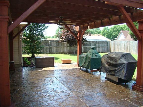 4th image of 4922 Baywood Dr