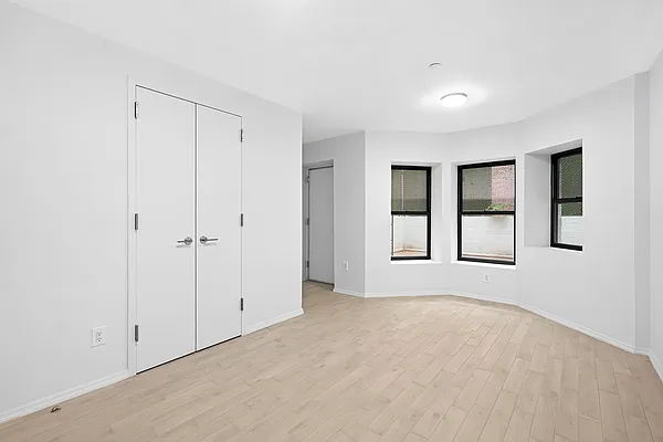 Rented by Corcoran | media 2