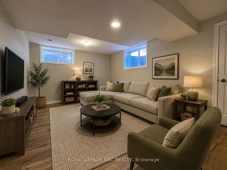 33 Cinnamon St — Photo 21