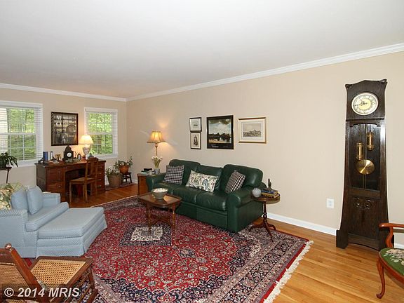 3rd image of 4715 Briar Patch Ln