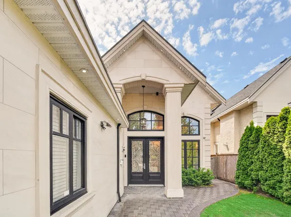 3926 Lockhart Rd, Richmond, BC V7C 1M4