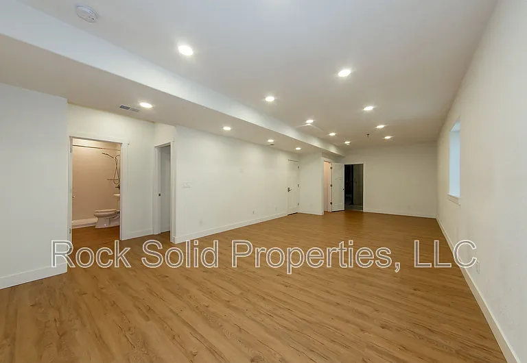 3519 Blue Feather Trl — Photo 27