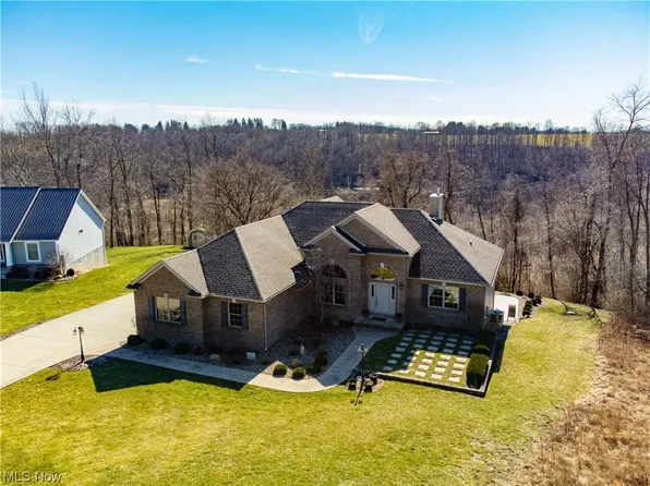 70850 Stella Dr, Saint Clairsville, OH 43950
