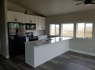 2825 Urban Pl #B, Berthoud, CO 80513