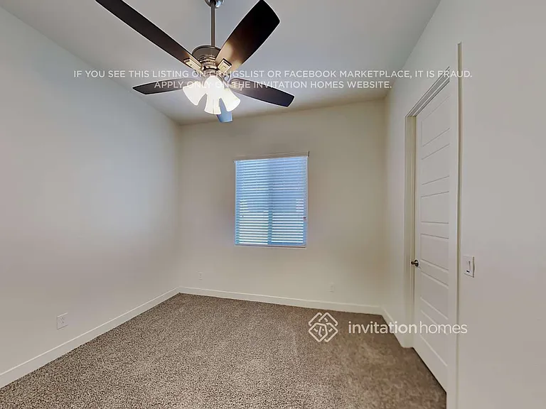 18947 W Oregon Ave — Photo 14