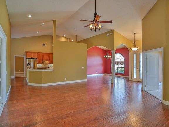 4th image of 2316 Zaltana Cir
