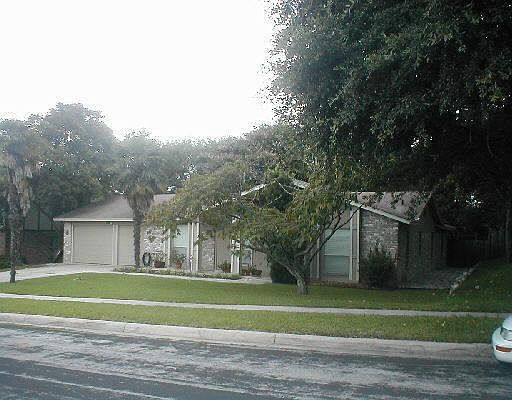 2nd image of 14115 HUNTER HILL DR