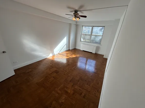 155 East 34th Street image 5 of 17