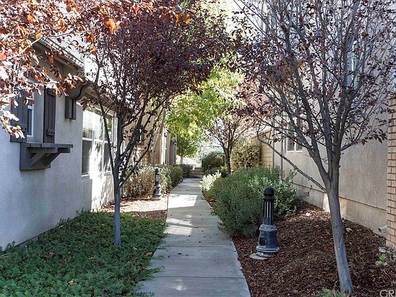 2nd image of 28394 Camino Del Arte Dr