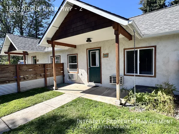 1860 Rogue River Hwy #2, Grants Pass, OR 97527