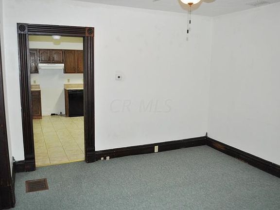 5th image of 624 Washington Ave