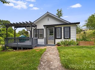 29 Ponder St, Mars Hill, NC 28754