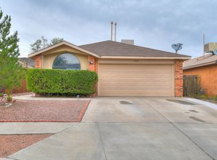 7739 San Benito St NW, Albuquerque, NM 87120
