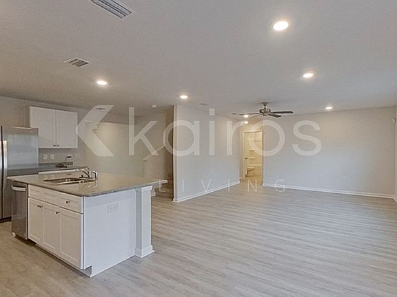 5th image of 345 Monarch Ln
