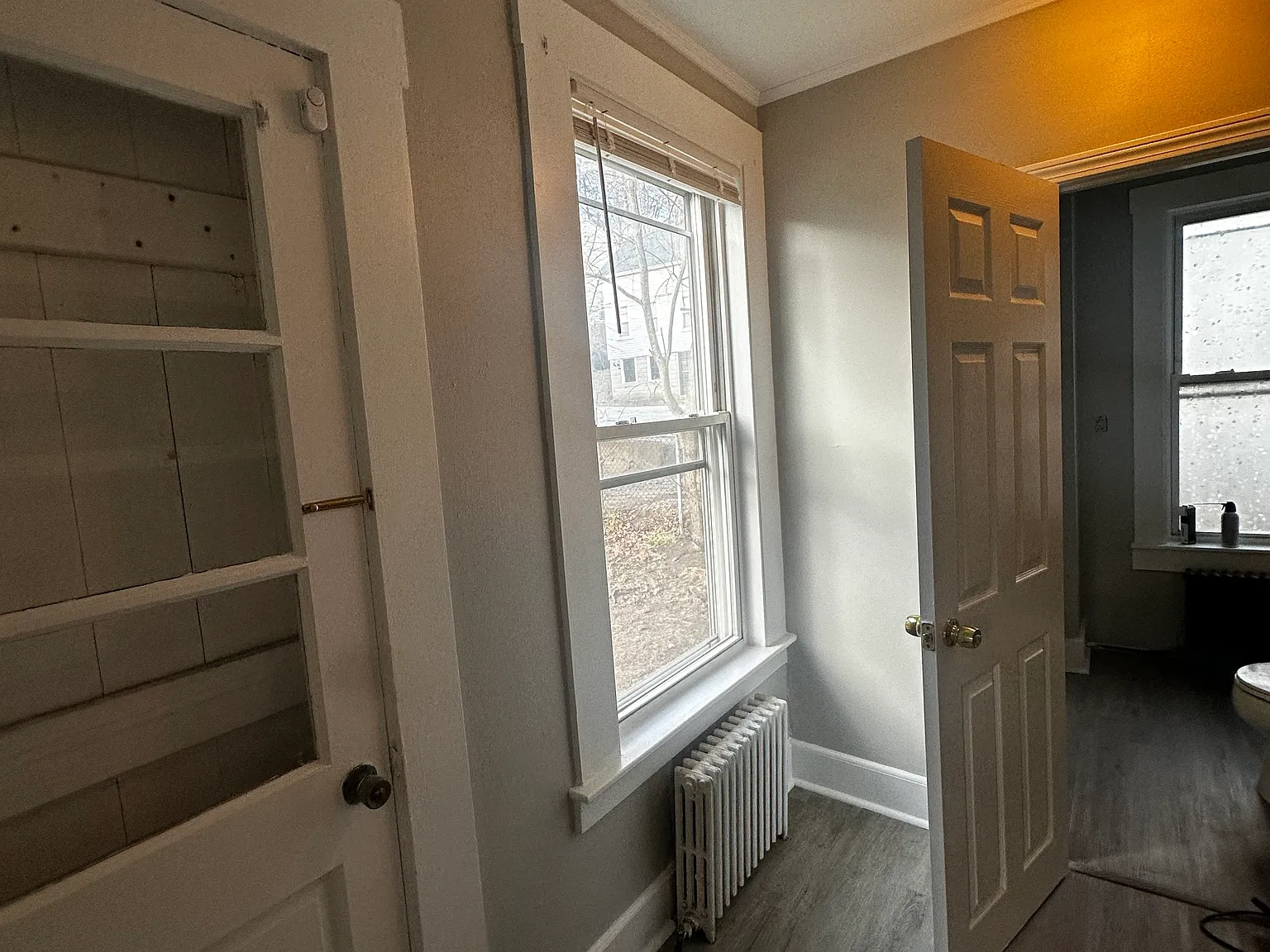 3 bed, 1300 sqft, $2,495 — Photo 4
